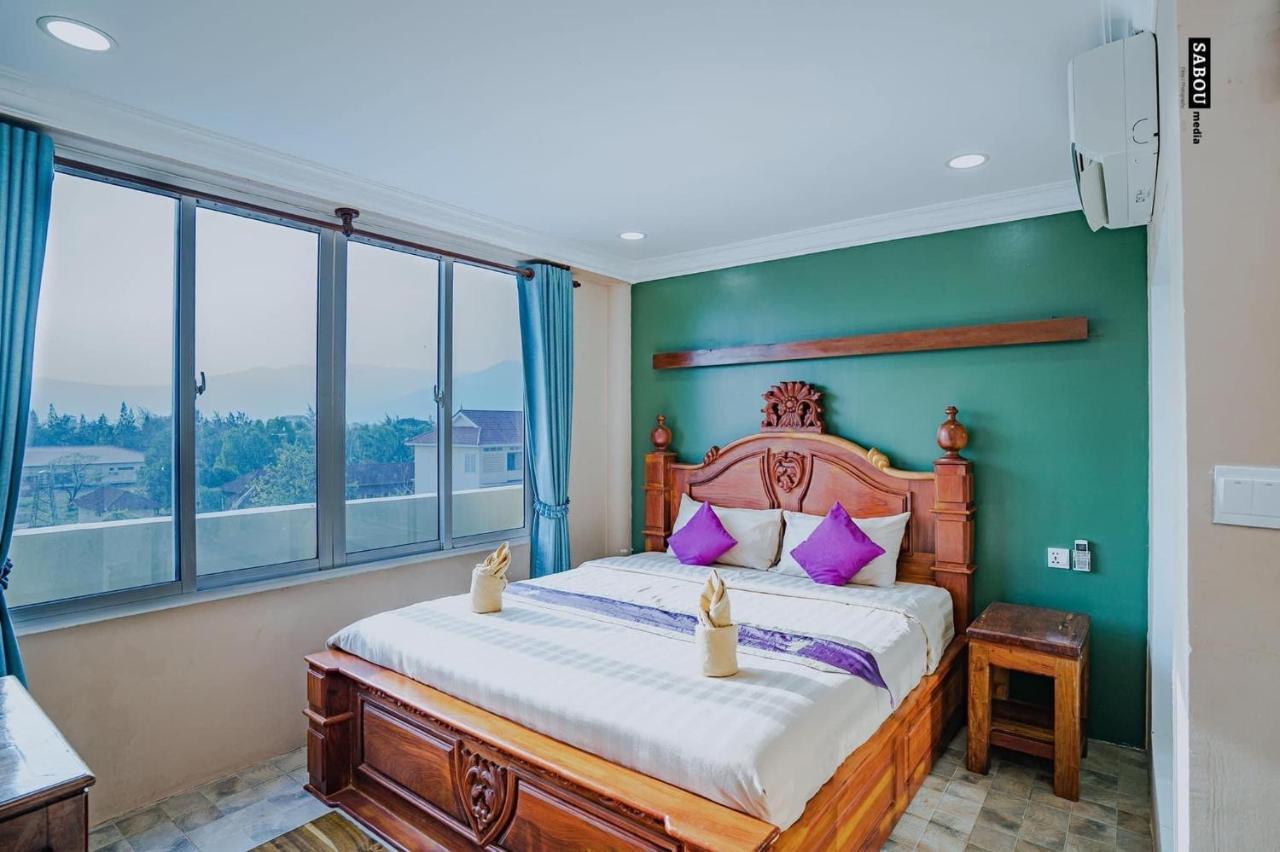 Neakru Guesthouse&Restaurant Kampot Extérieur photo