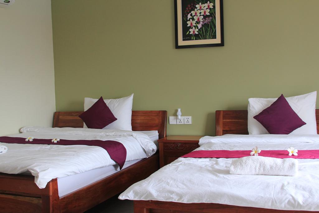 Neakru Guesthouse&Restaurant Kampot Extérieur photo