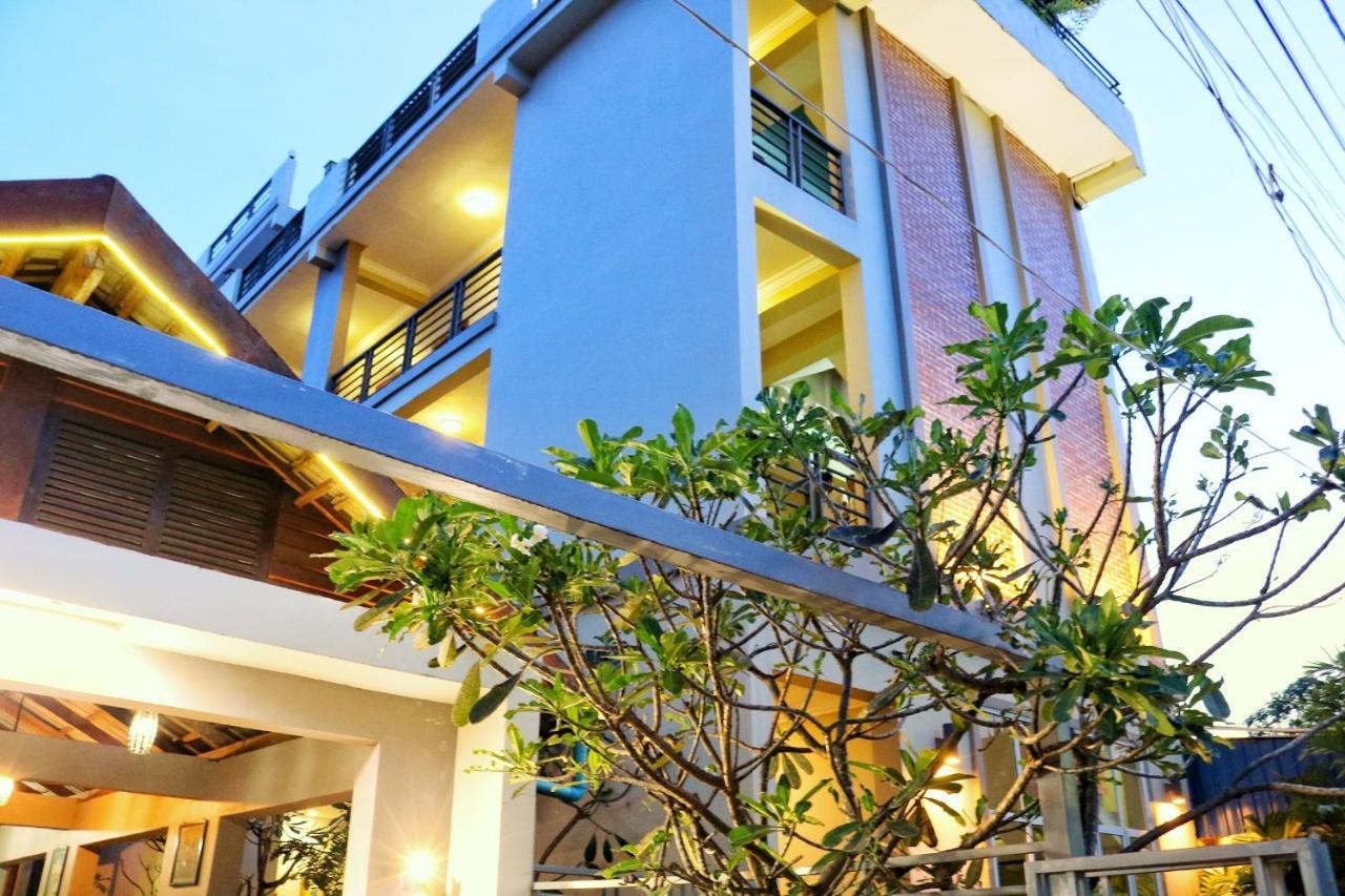 Neakru Guesthouse&Restaurant Kampot Extérieur photo